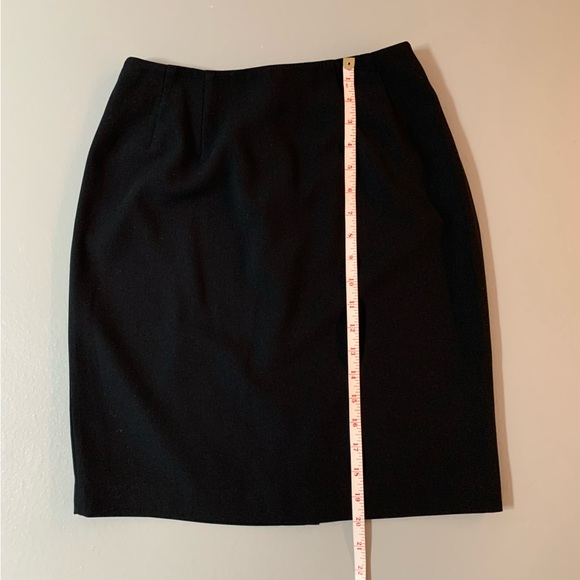 Black nygard business skirt - Picture 4 of 4